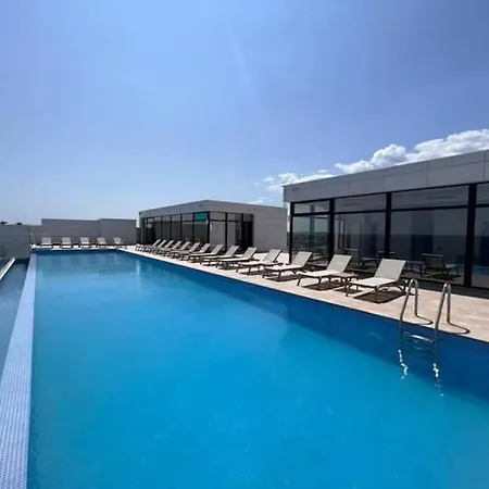 Infinity Pool - Pool & Appartamento *